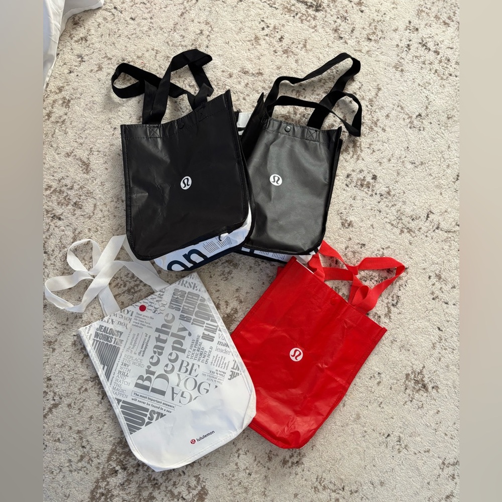 4 Lululemon Bags